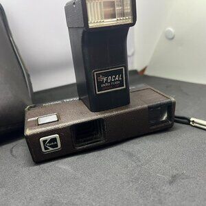 Vintage Kodak Trimlite Instamatic 18